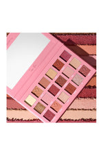 Load image into Gallery viewer, Beauty Creations Tease Me  Palette
