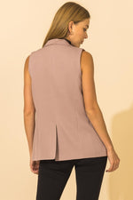 Load image into Gallery viewer, Mauve Collar Tailored Vest
