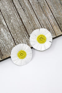 Raffia Fringe Flower Stud Earrings