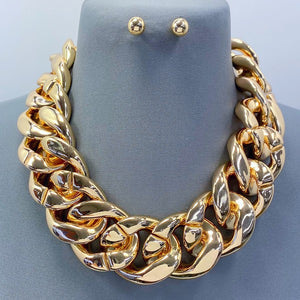 Over-sized Chain Necklace