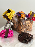 Load image into Gallery viewer, Wood Bead Decor Bangle
