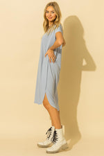 Load image into Gallery viewer, Relaxed Shirt Midi Dress
