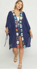 Load image into Gallery viewer, Crochet Trim Open Front Kimono
